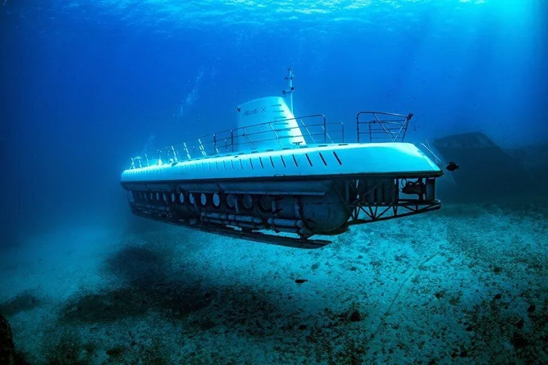 Oahu Atlantis Submarine Adventure